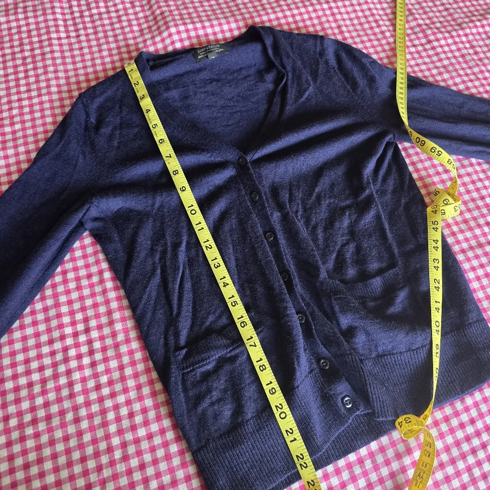 Lord & Taylor Sweater Sz Pm - Picture 4 of 6